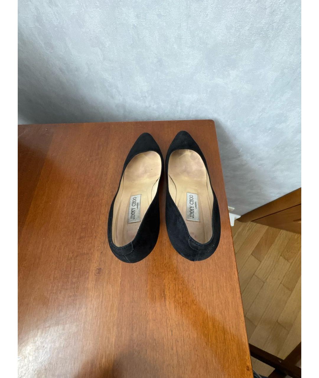 JIMMY CHOO Черные замшевые туфли, фото 3