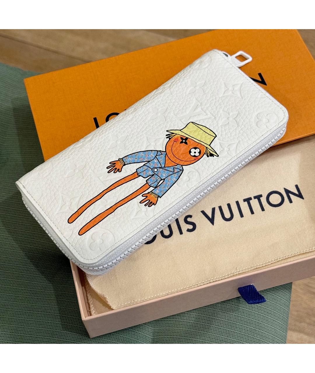 LOUIS VUITTON Белый кожаный кошелек, фото 5