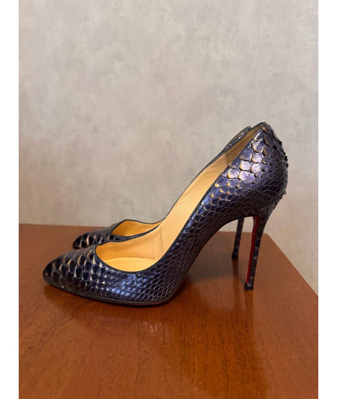 CHRISTIAN LOUBOUTIN Темно-синие туфли из экзотической кожи, фото 5