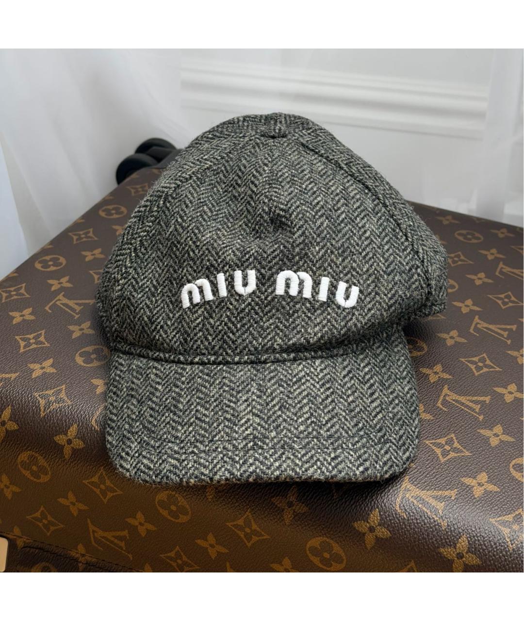 MIU MIU Серая шерстяная кепка, фото 3
