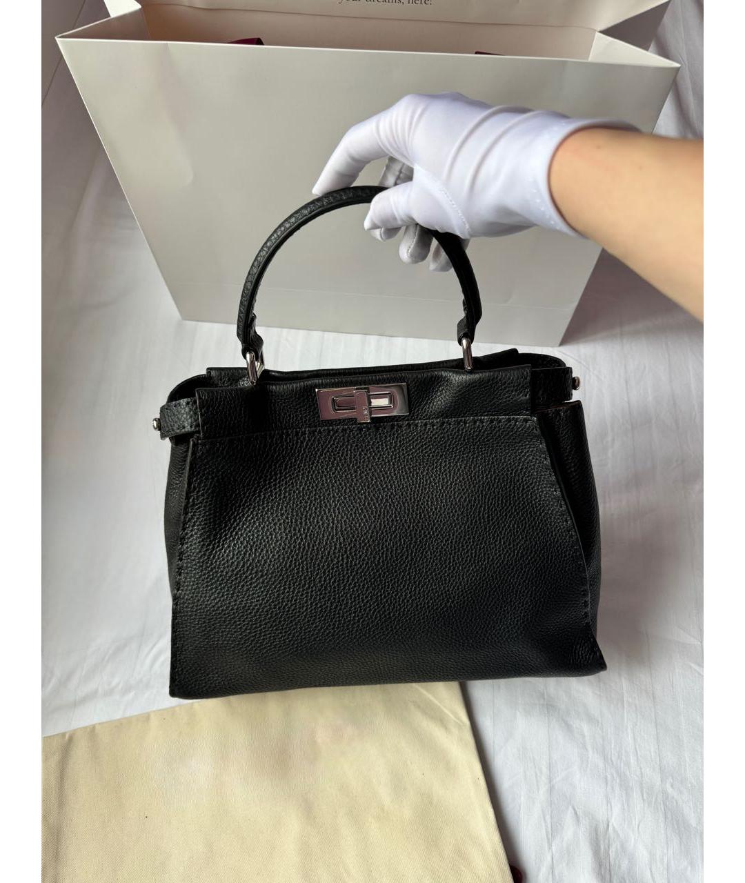 FENDI Черная кожаная сумка с короткими ручками, фото 2