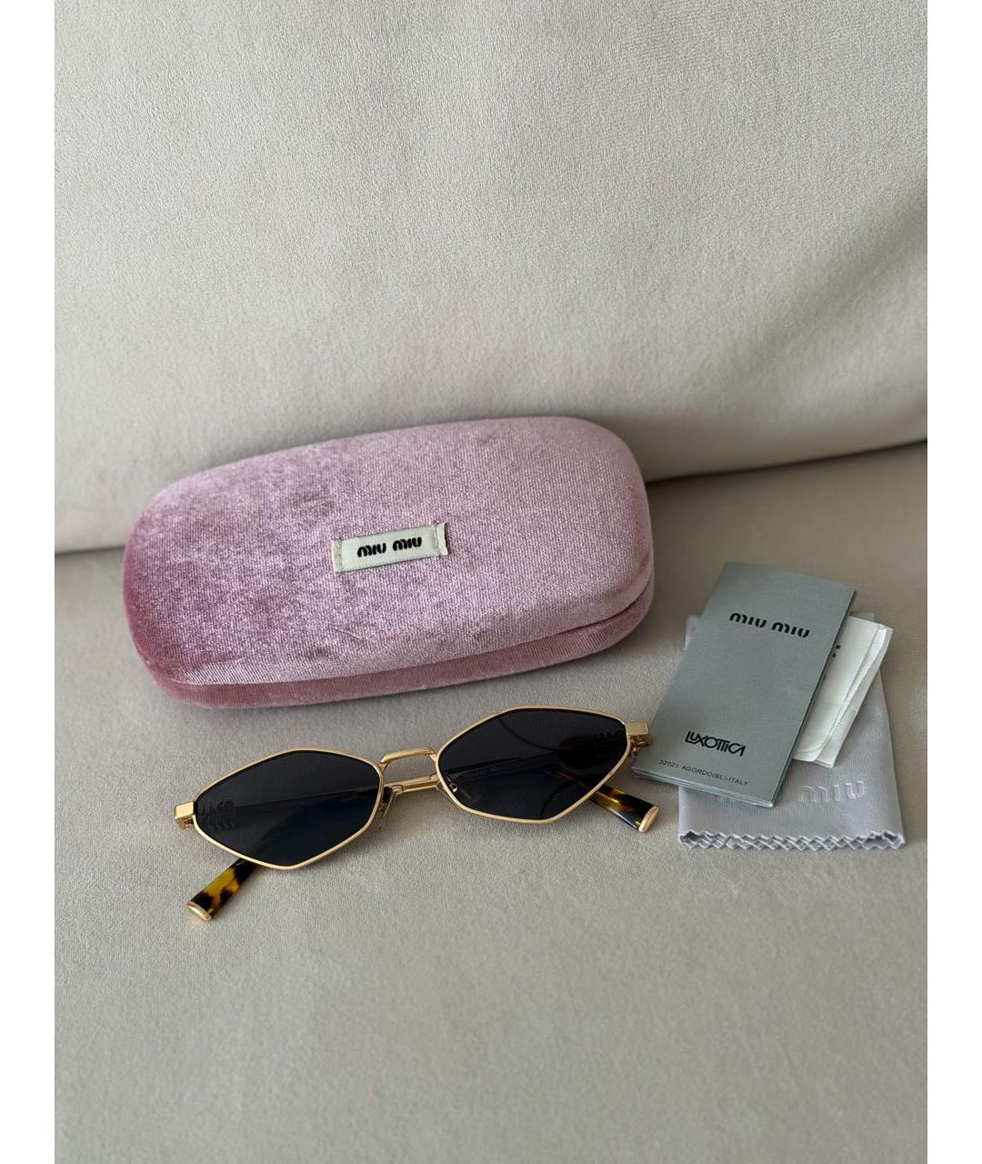 MIU MIU Золотые металлические солнцезащитные очки, фото 3