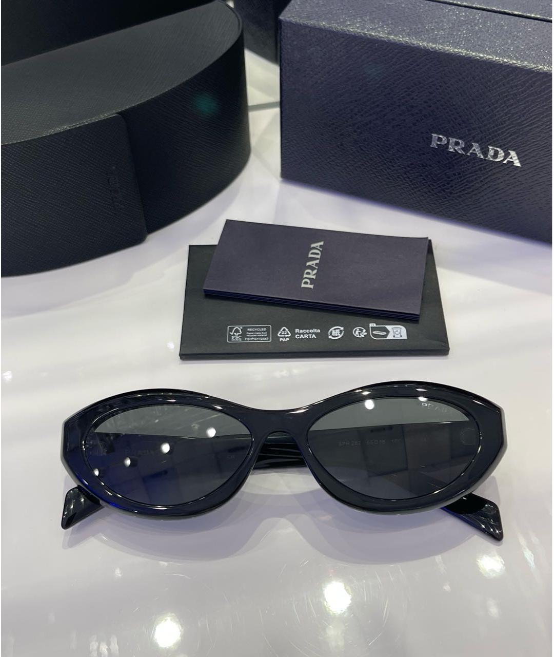 PRADA Черные пластиковые солнцезащитные очки, фото 6