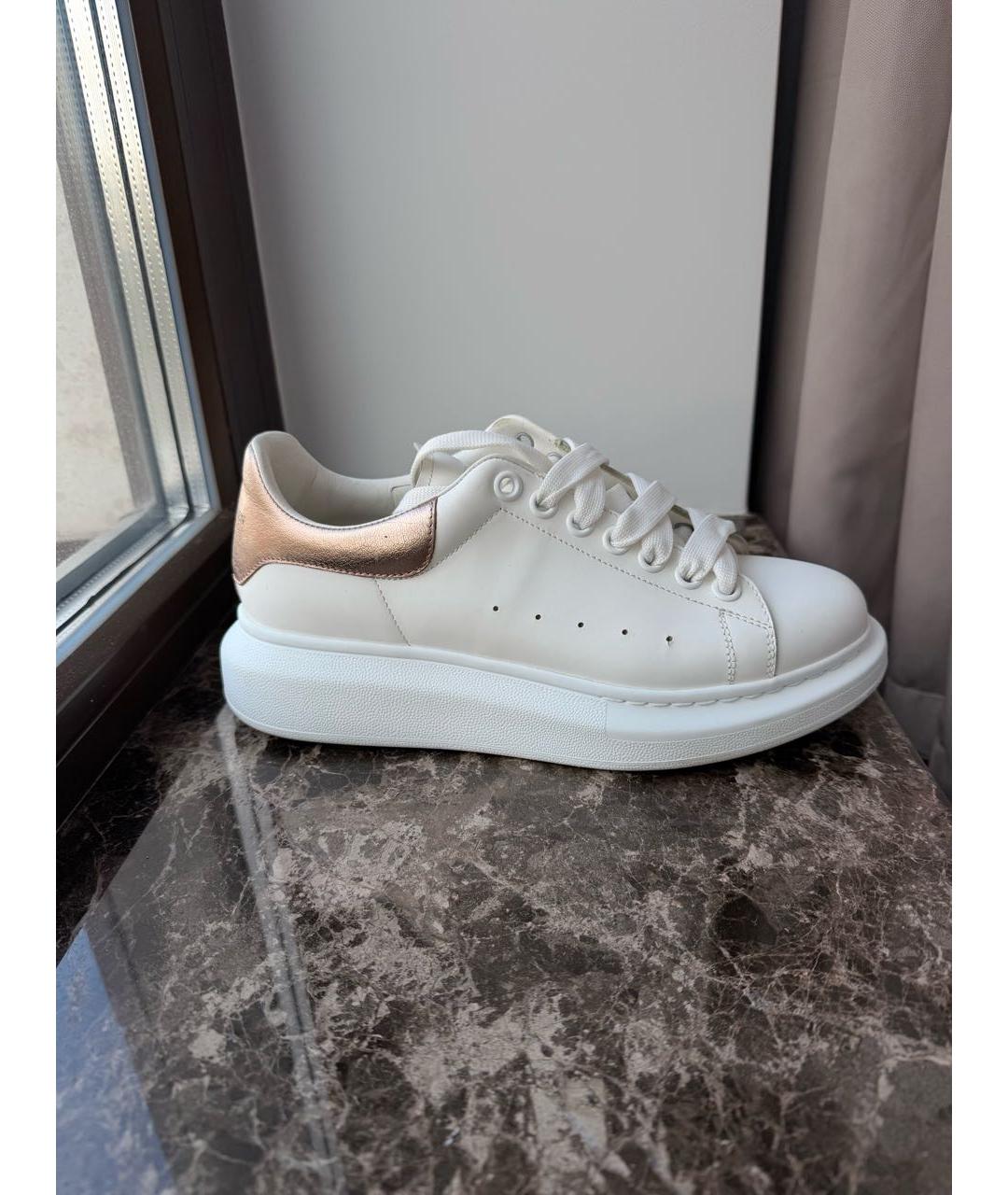 MCQ ALEXANDER MCQUEEN Белые кожаные кеды, фото 7