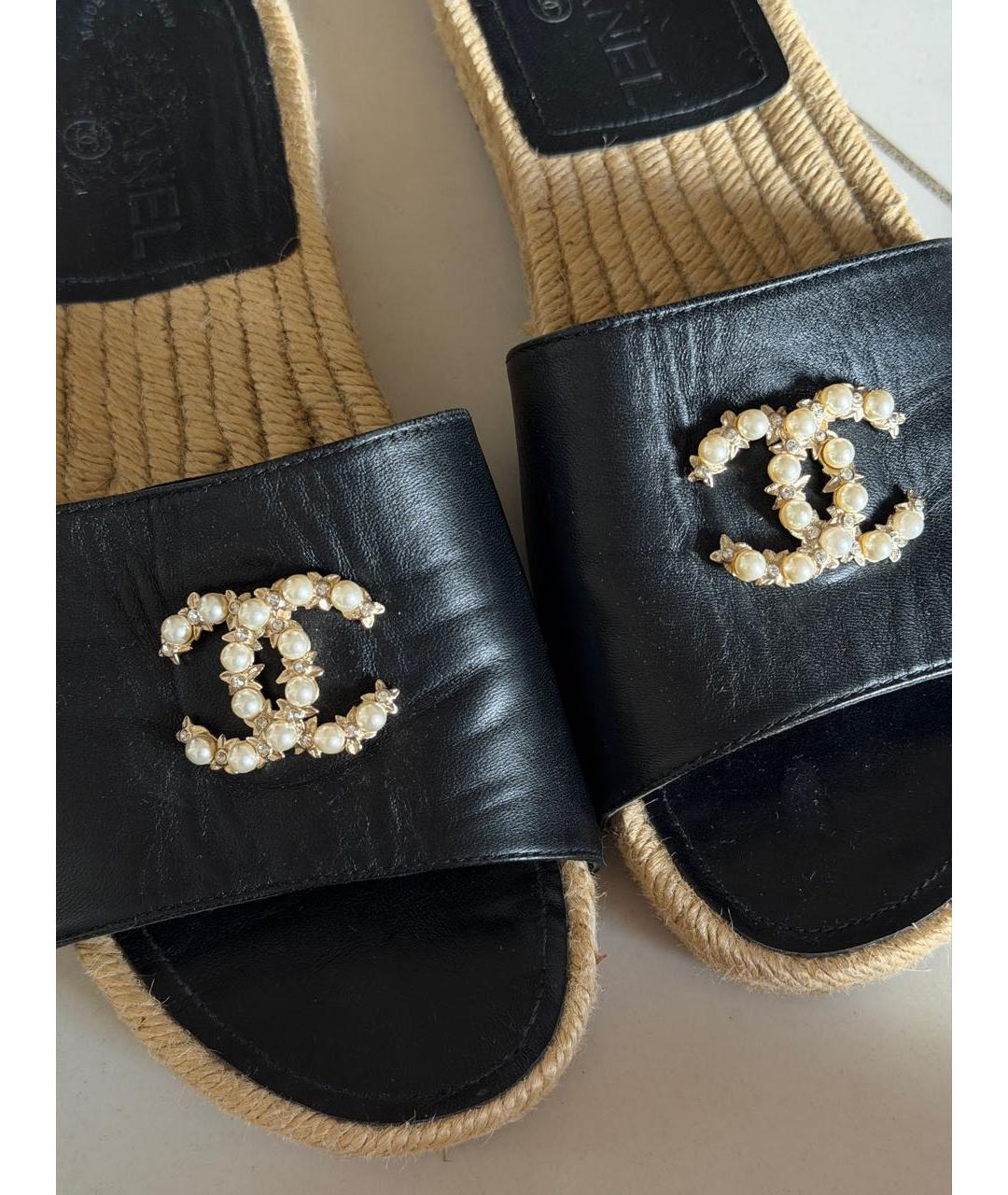 CHANEL Черные кожаные сандалии, фото 4