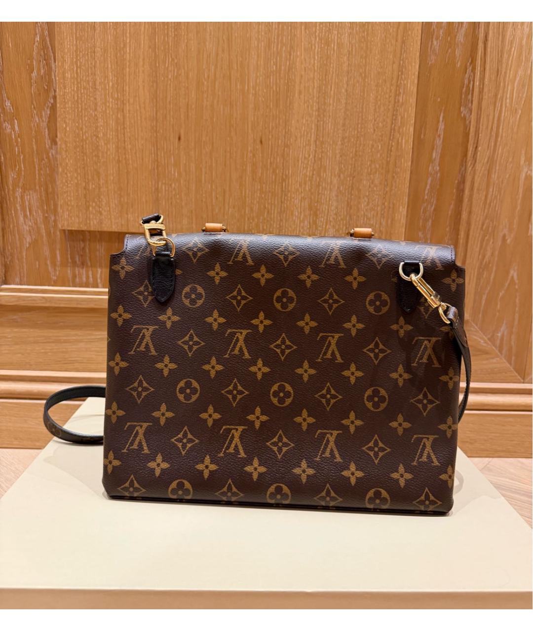 LOUIS VUITTON Коричневая сумка с короткими ручками, фото 2