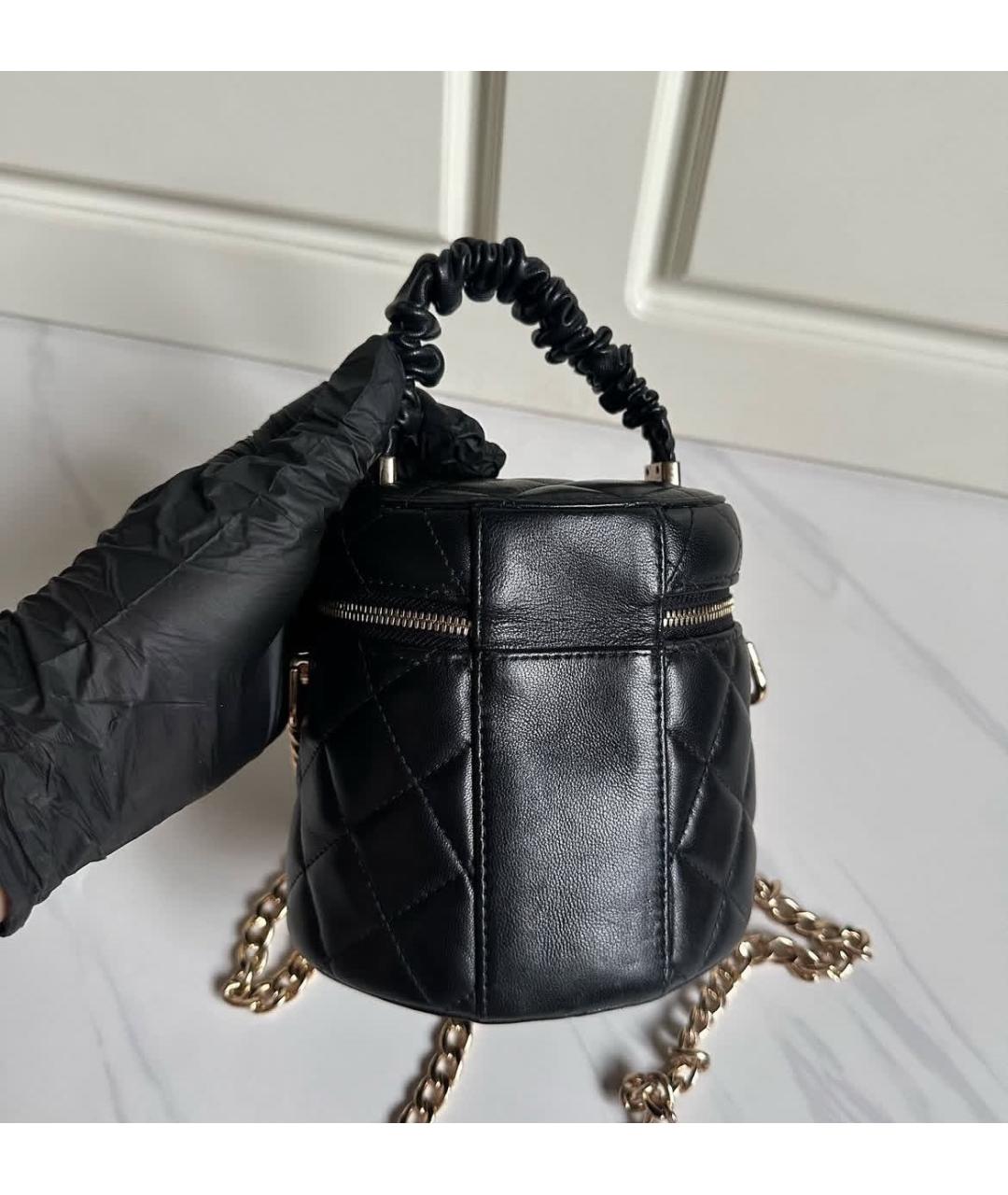 CHANEL Черная кожаная сумка через плечо, фото 4