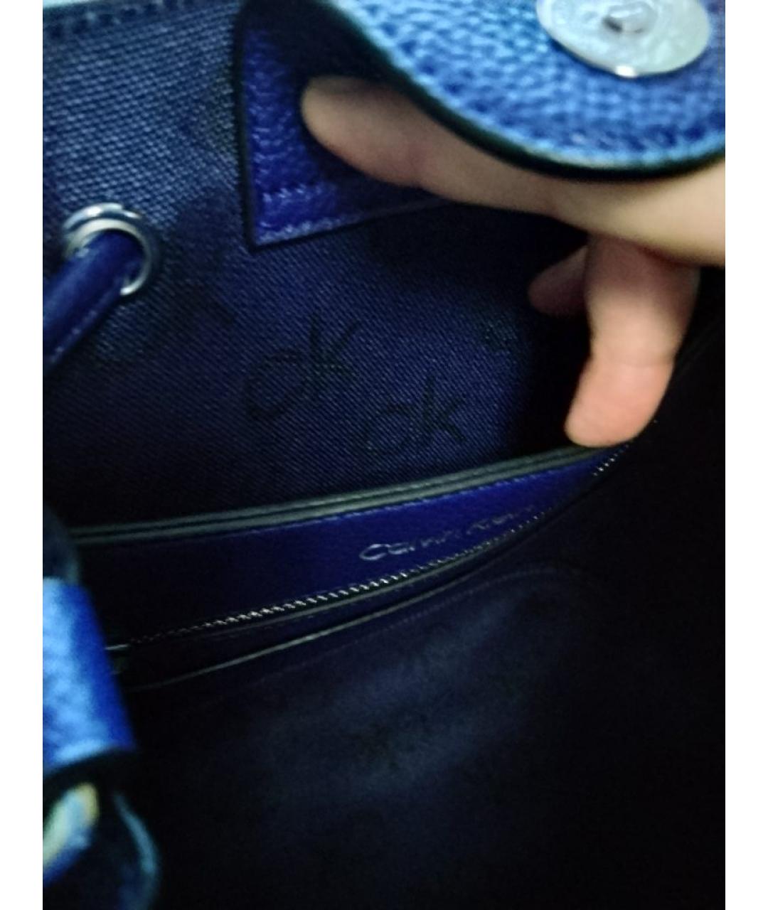 CALVIN KLEIN Синяя сумка через плечо из искусственной кожи, фото 7