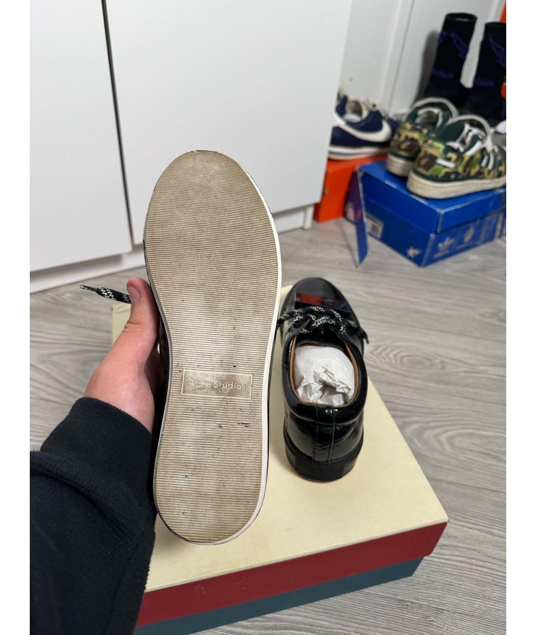 ACNE STUDIOS Черные кеды из лакированной кожи, фото 2