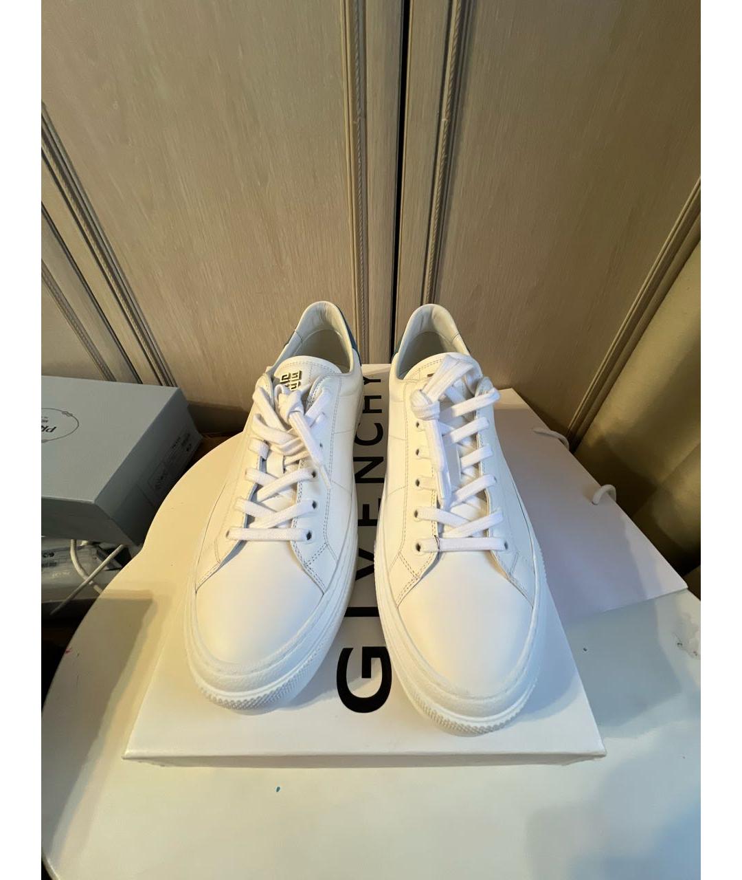 GIVENCHY Белые кожаные низкие кроссовки / кеды, фото 2