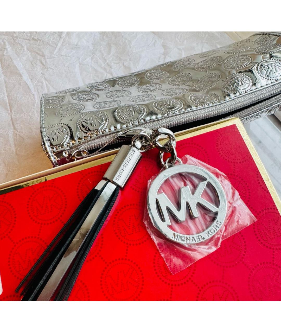 MICHAEL KORS Серебряная косметичка из искусственной кожи, фото 5