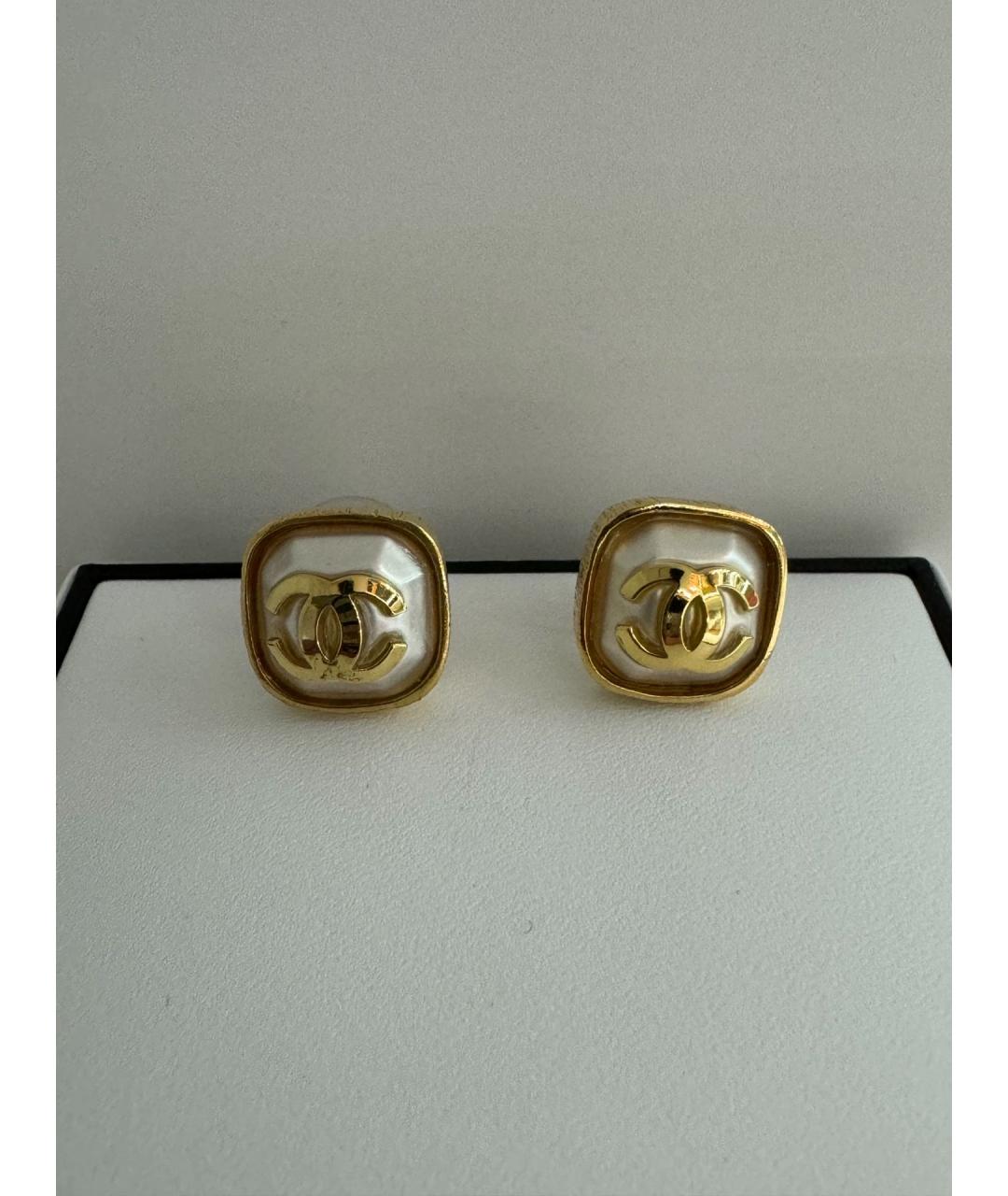 CHANEL Белые серьги, фото 4