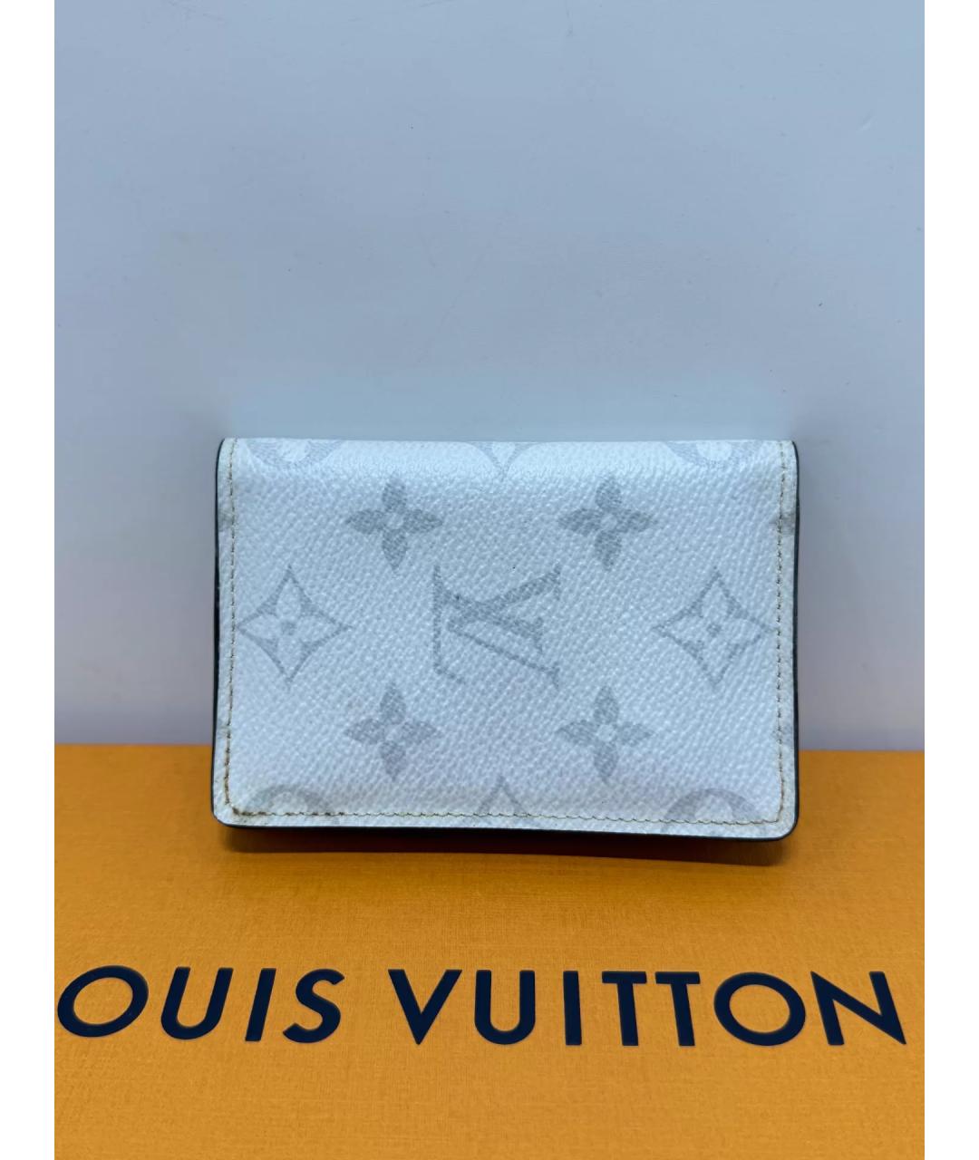 LOUIS VUITTON Серый кожаный кардхолдер, фото 5