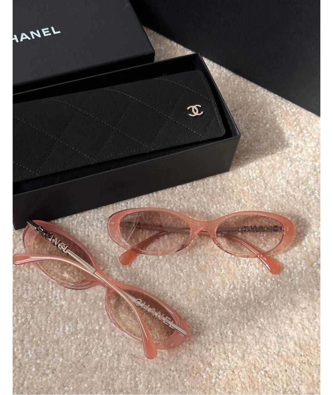 CHANEL Розовые пластиковые солнцезащитные очки, фото 3