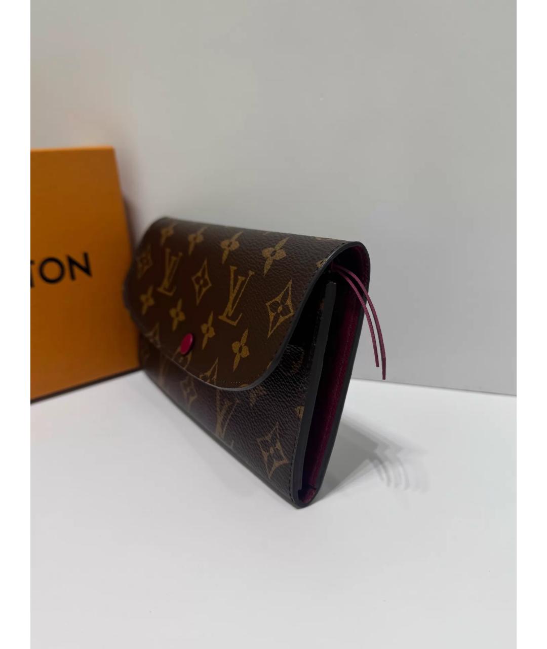 LOUIS VUITTON Коричневый кошелек, фото 3