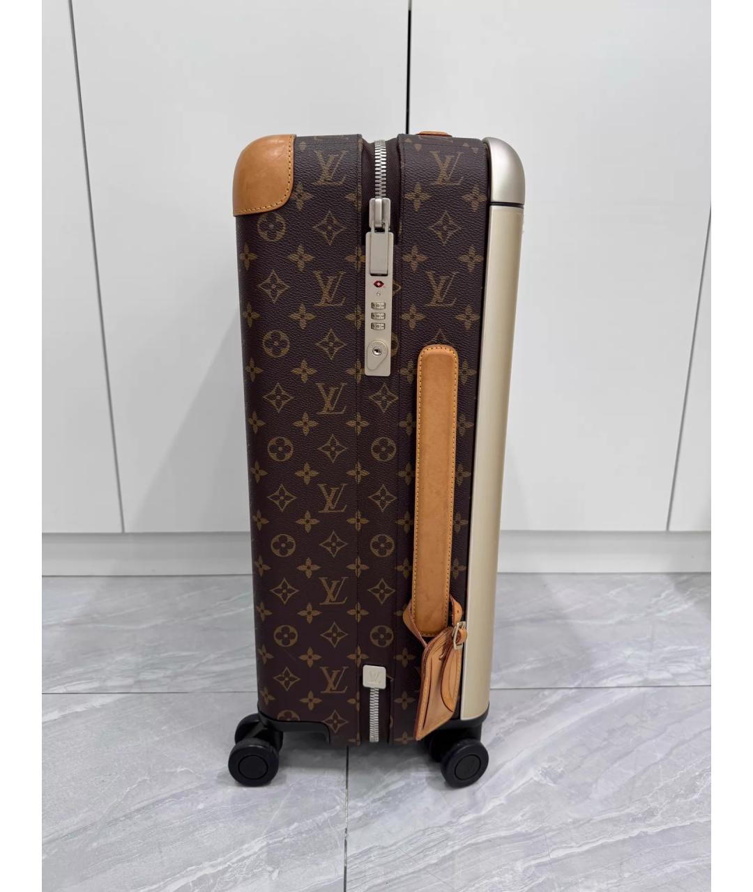 LOUIS VUITTON Коричневый чемодан, фото 3