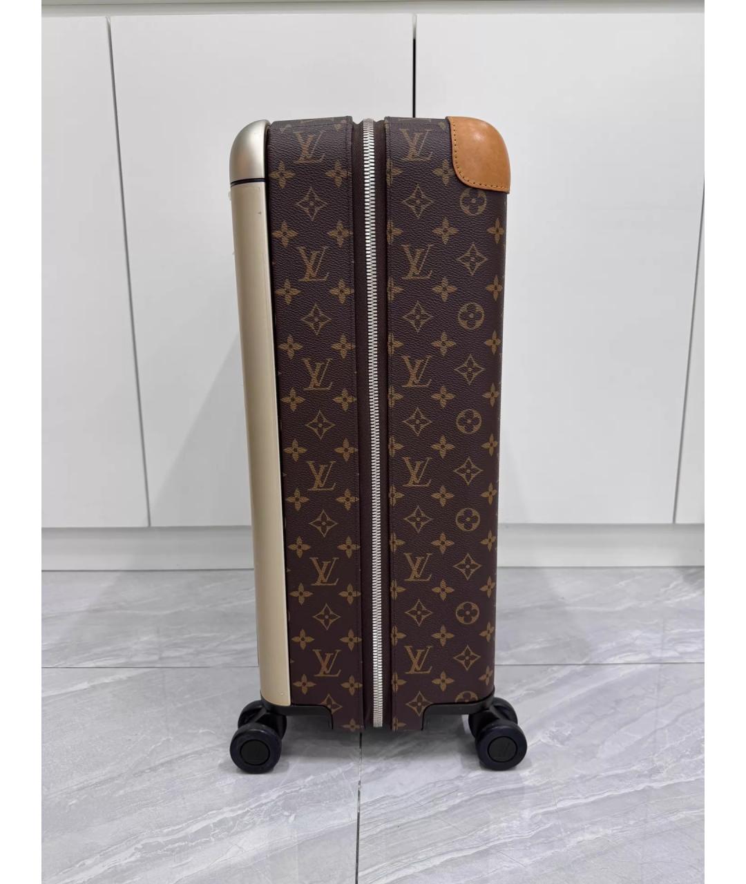 LOUIS VUITTON Коричневый чемодан, фото 4