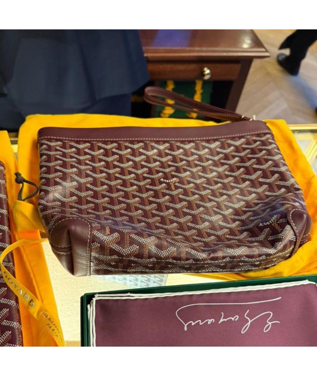 GOYARD Бордовая кожаная косметичка, фото 3