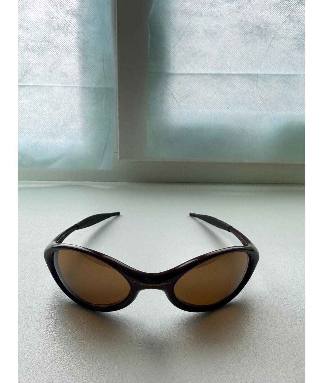 OAKLEY Бордовые пластиковые солнцезащитные очки, фото 7