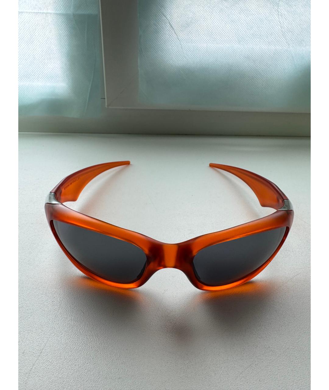 OAKLEY Оранжевые пластиковые солнцезащитные очки, фото 5