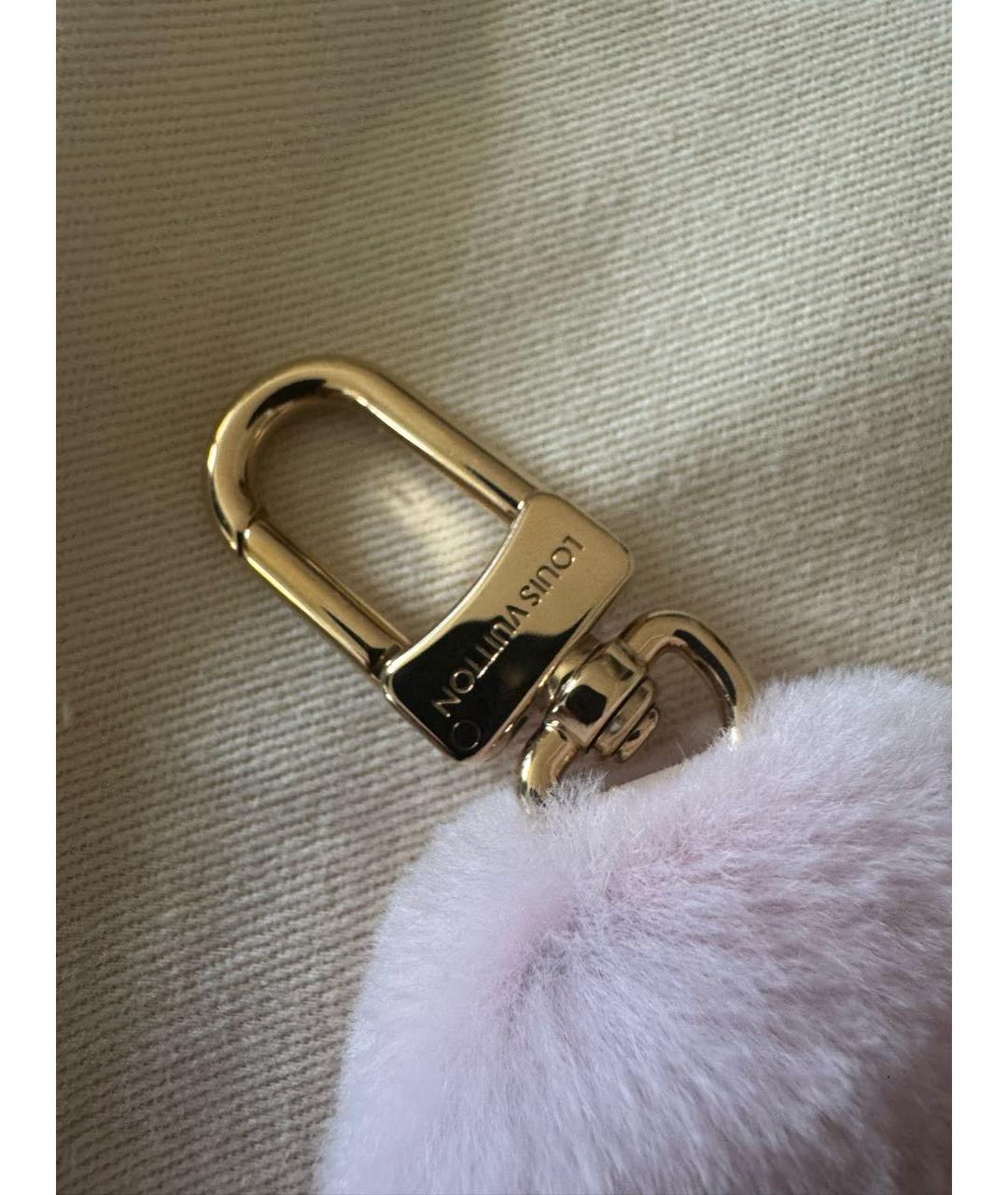 LOUIS VUITTON Розовый брелок, фото 3