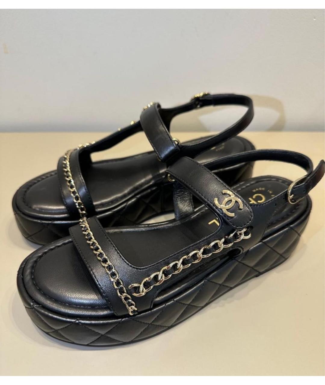 CHANEL Черные кожаные сандалии, фото 2