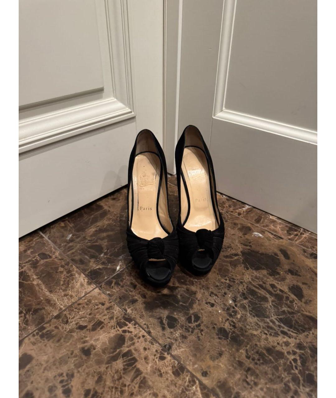 CHRISTIAN LOUBOUTIN Черные замшевые туфли, фото 2