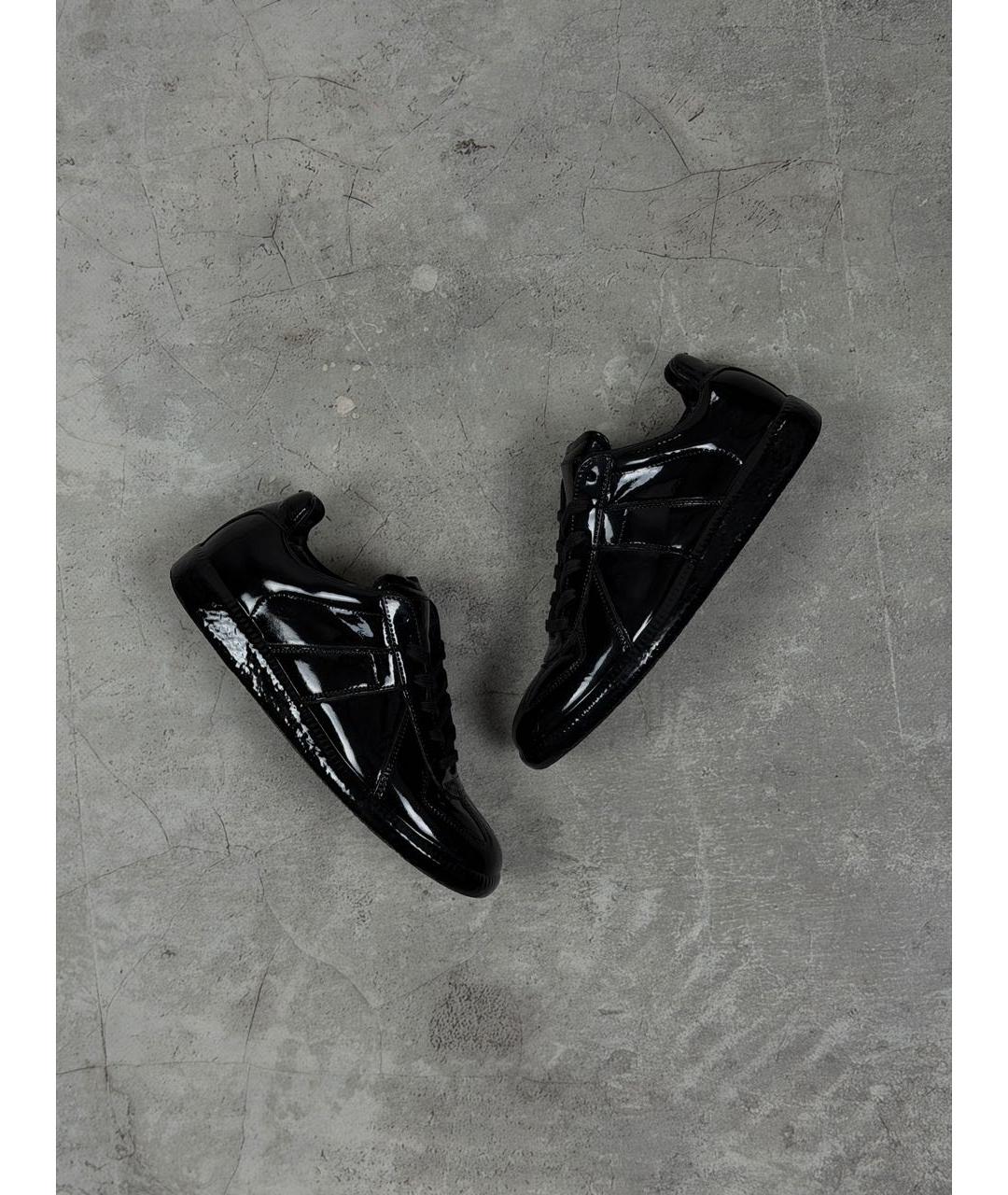 MAISON MARGIELA Черные кеды из лакированной кожи, фото 9