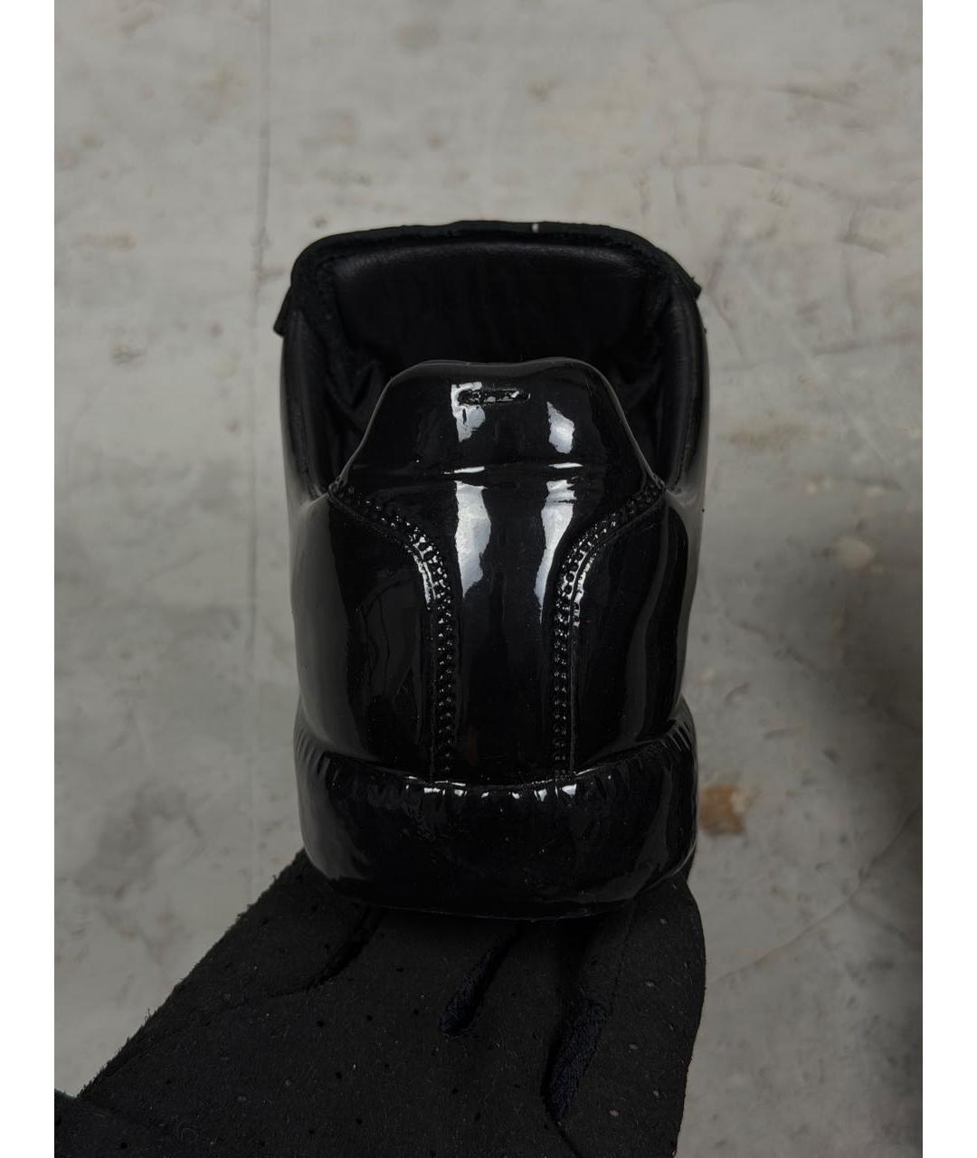 MAISON MARGIELA Черные кеды из лакированной кожи, фото 6