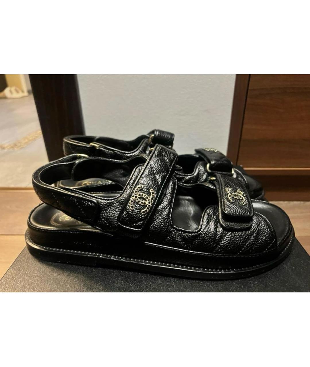 CHANEL Черные кожаные сандалии, фото 7