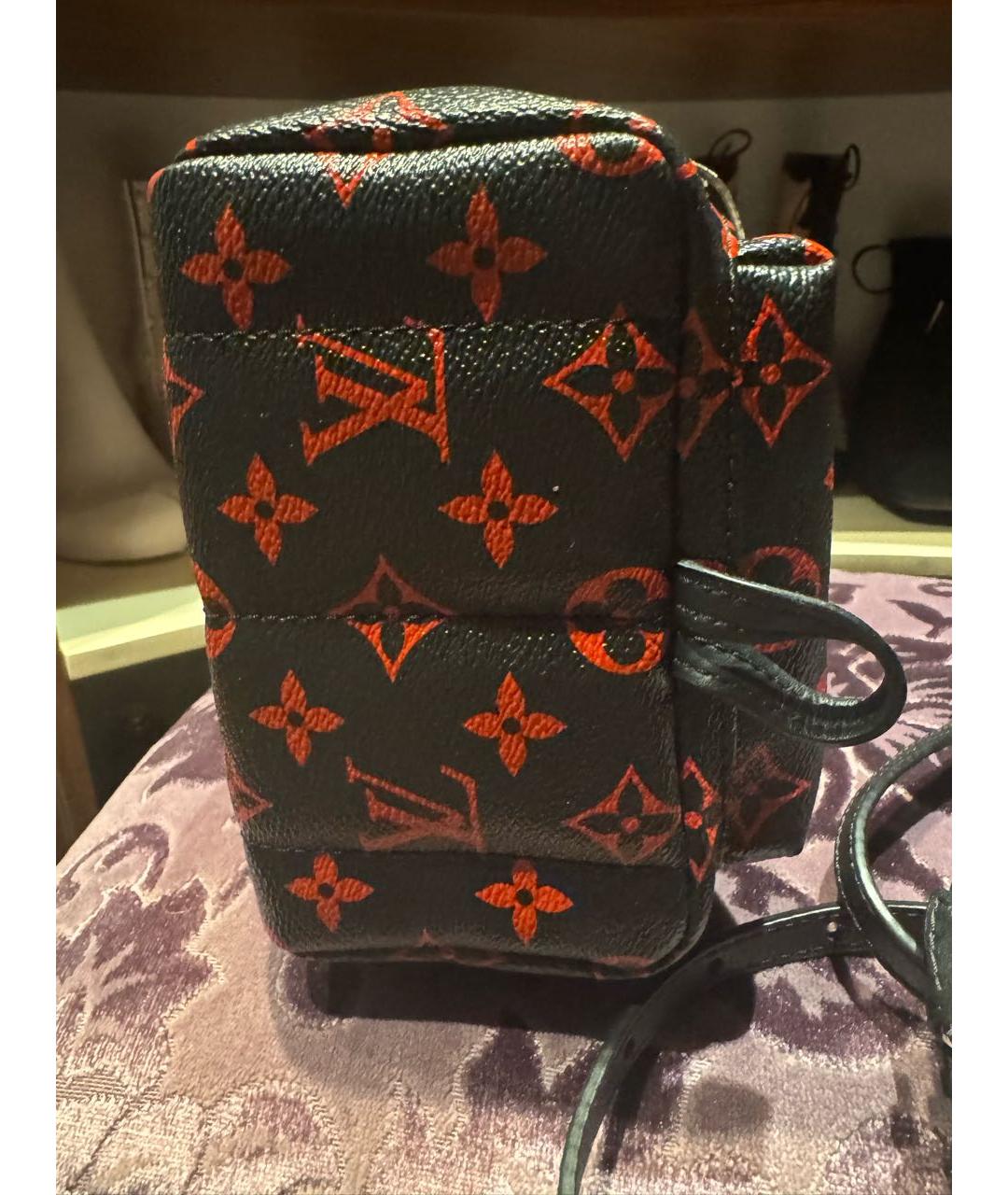 LOUIS VUITTON Черный кожаный рюкзак, фото 4