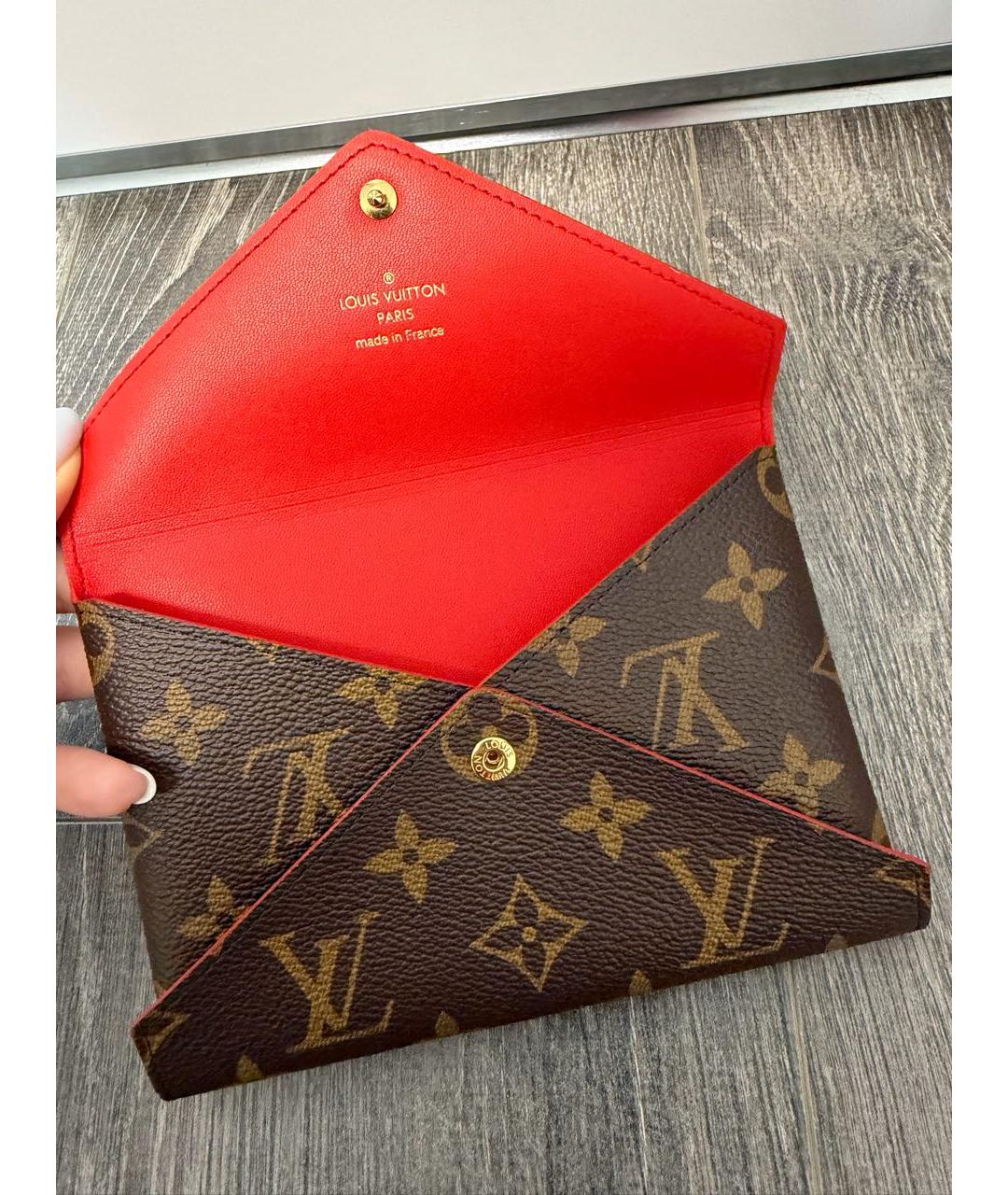 LOUIS VUITTON Коричневый кошелек, фото 4