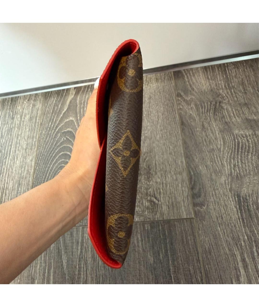 LOUIS VUITTON Коричневый кошелек, фото 6