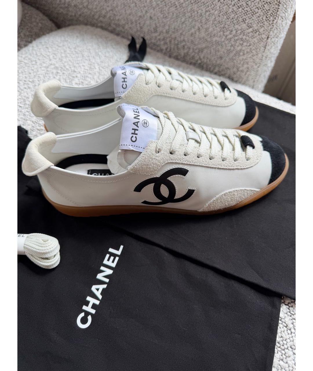 CHANEL Белые кожаные кроссовки, фото 6