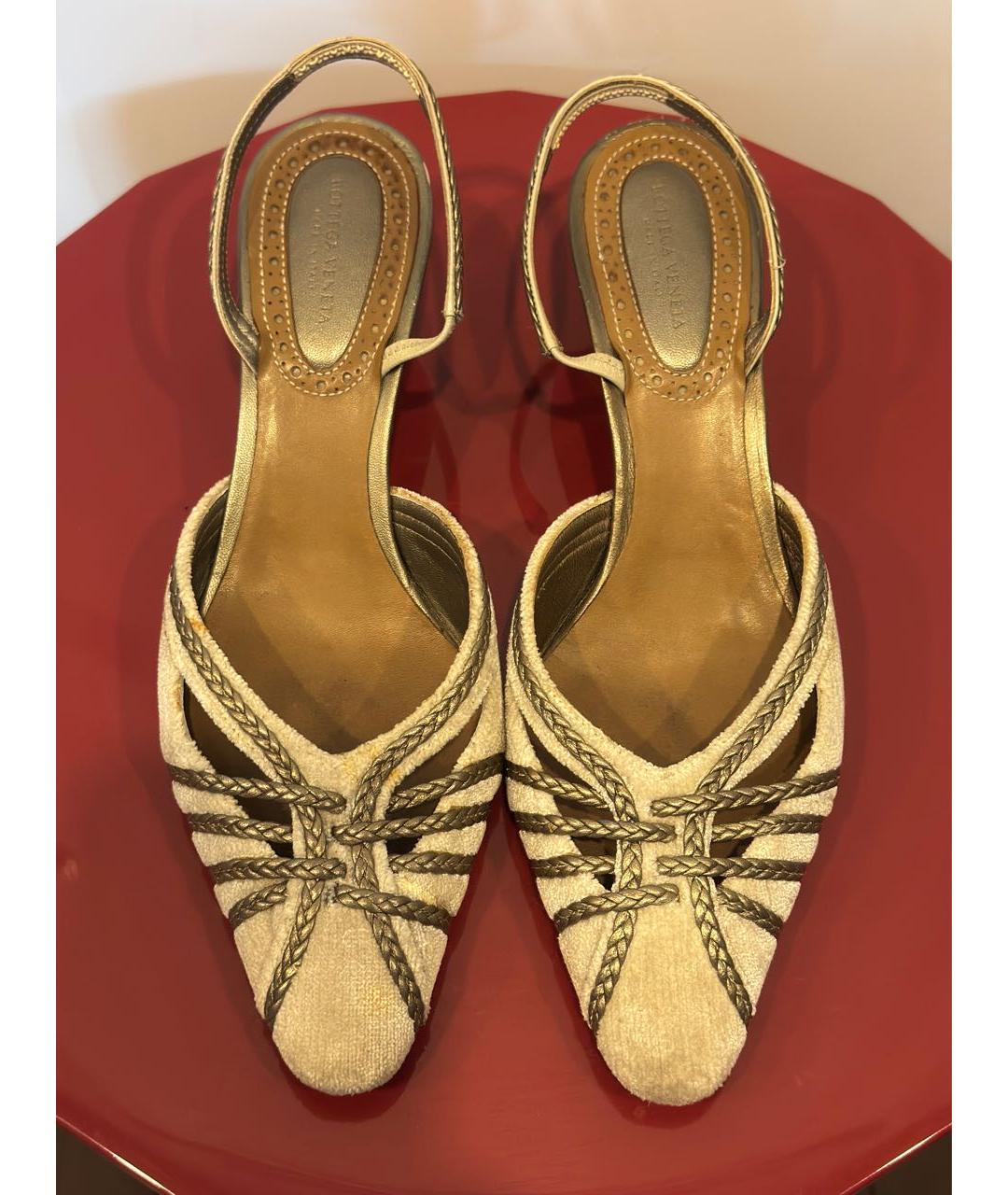 BOTTEGA VENETA Бежевые босоножки, фото 3