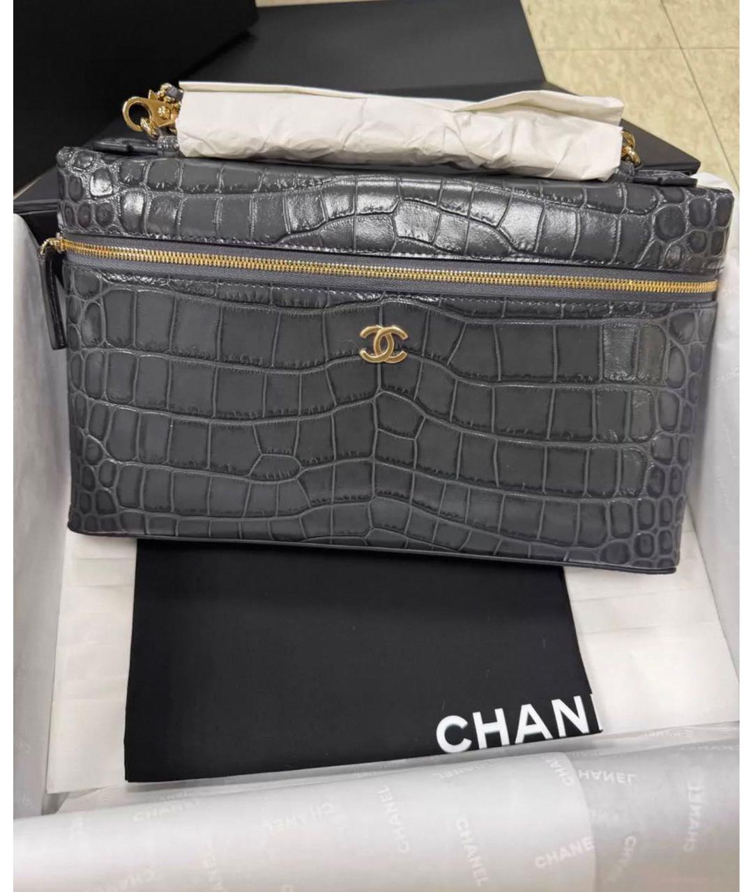 CHANEL Антрацитовая кожаная сумка через плечо, фото 2