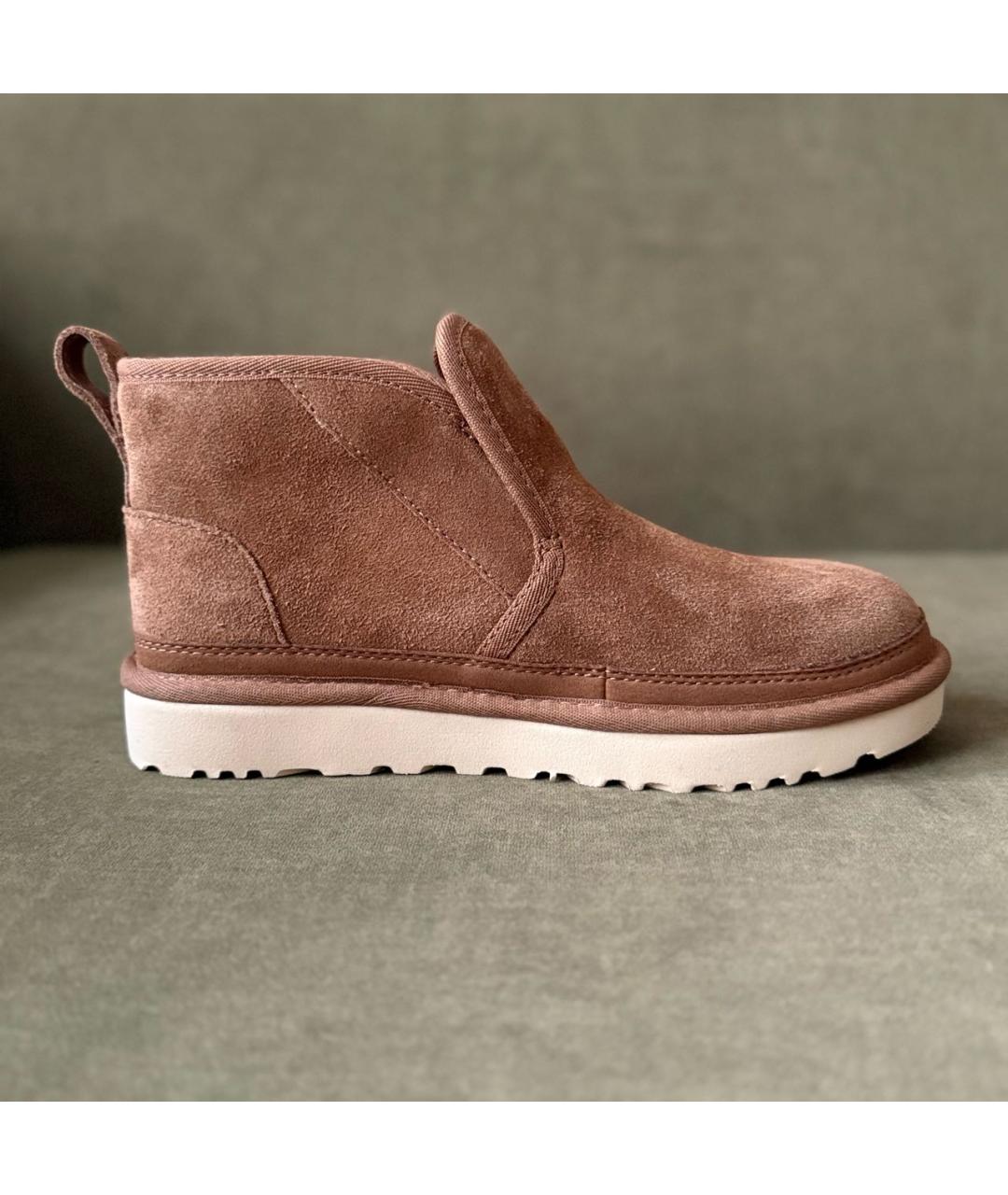 UGG Коричневые замшевые ботинки, фото 9