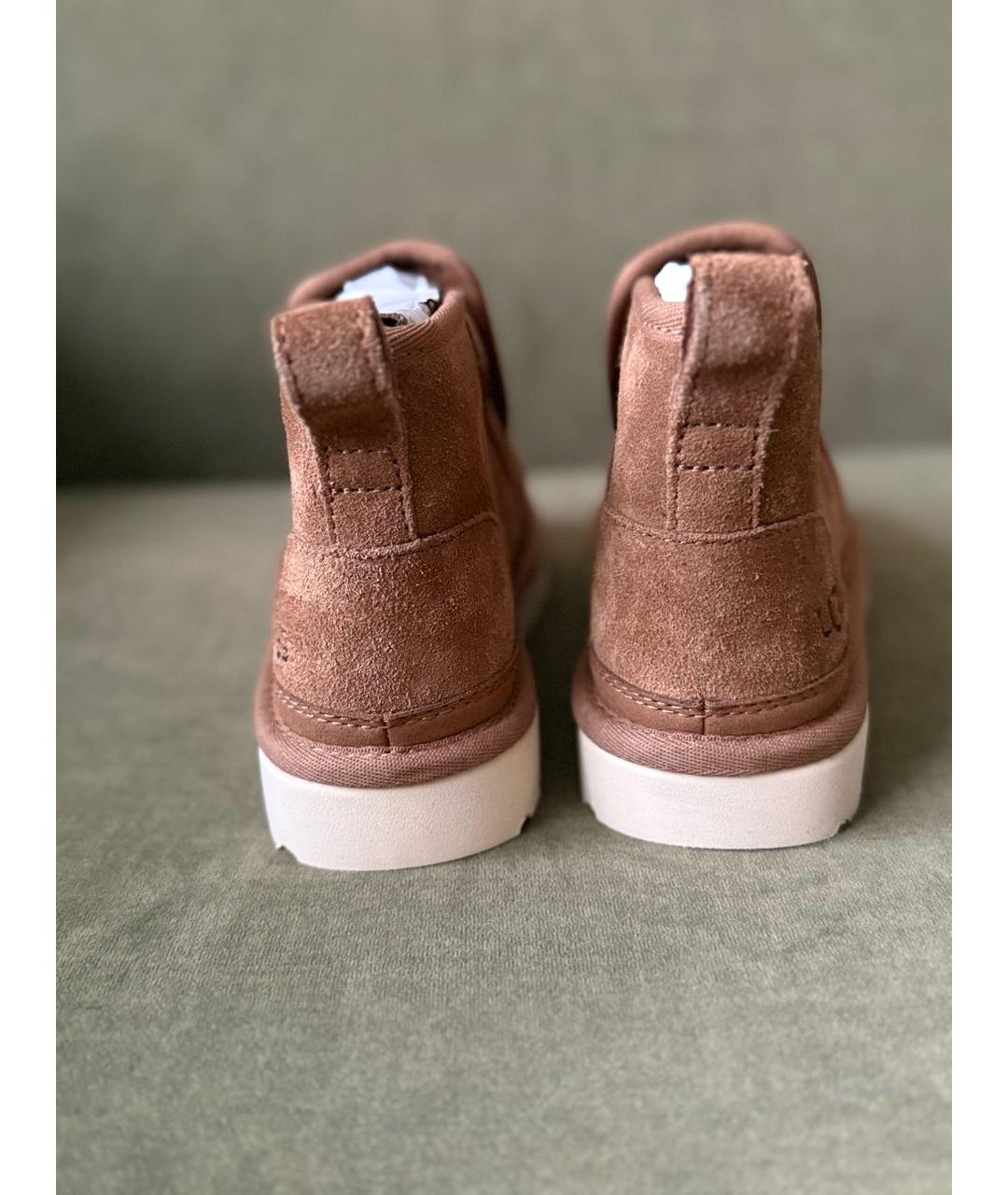 UGG Коричневые замшевые ботинки, фото 4