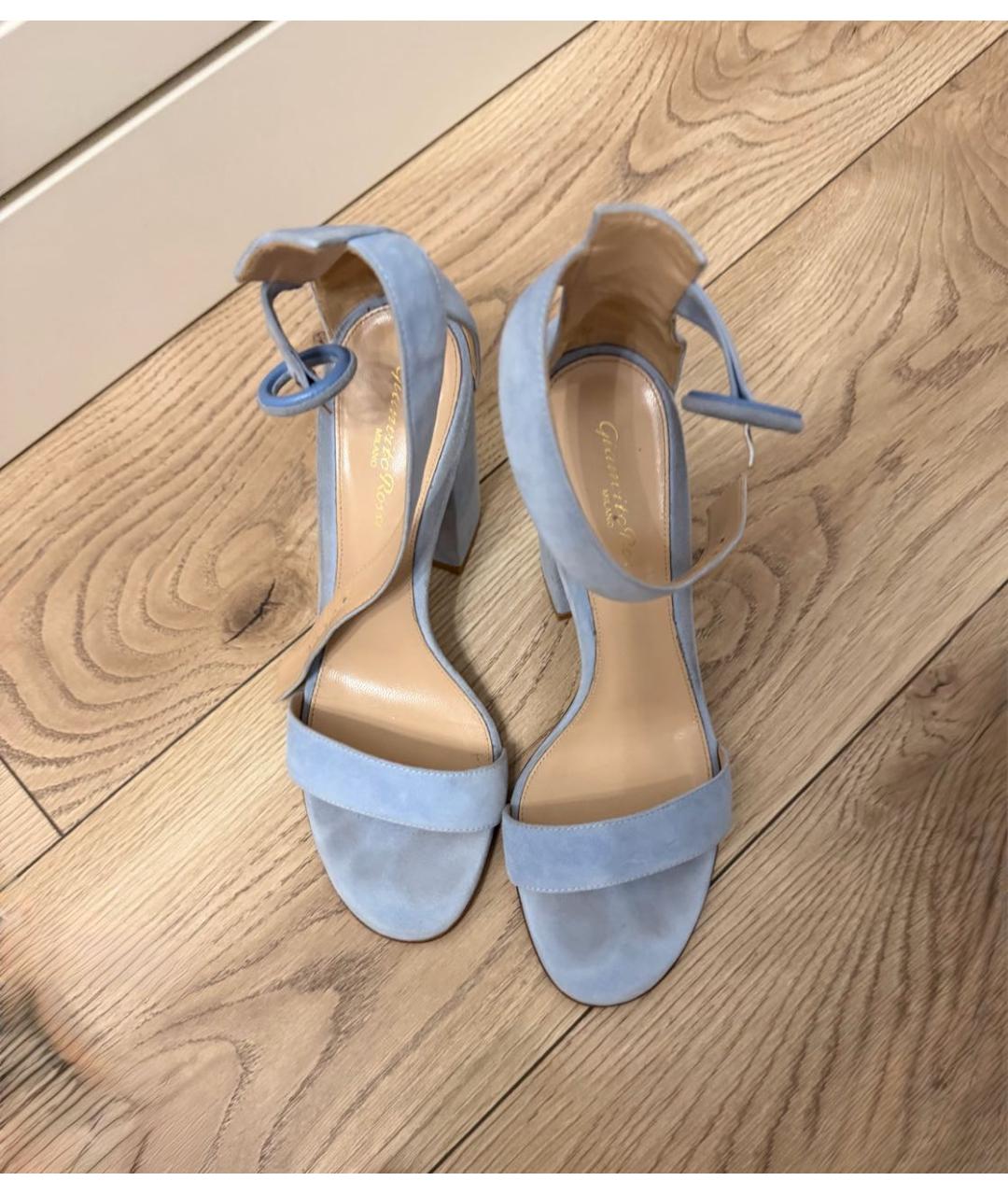 GIANVITO ROSSI Голубые замшевые босоножки, фото 4
