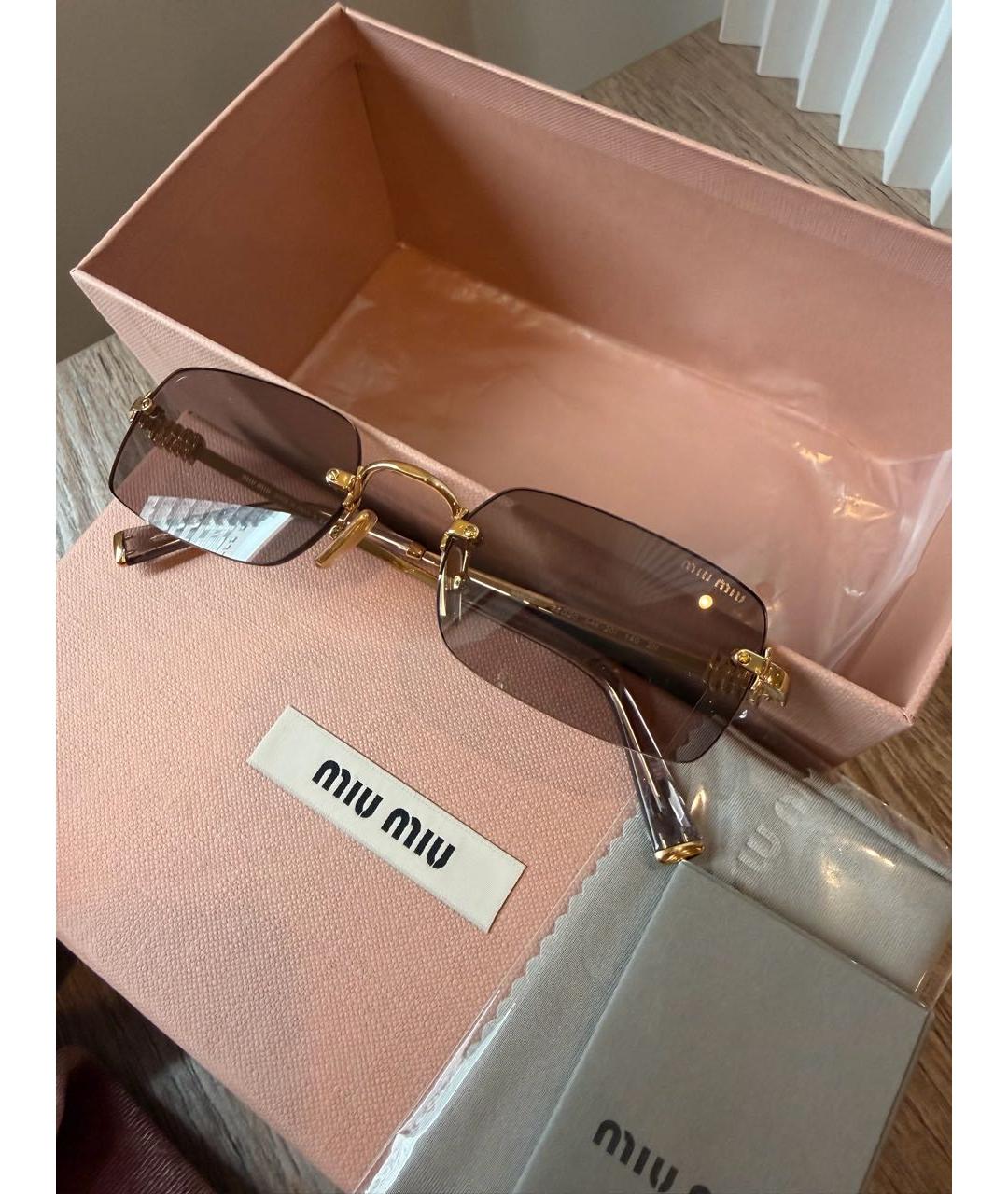 MIU MIU Коричневые металлические солнцезащитные очки, фото 2