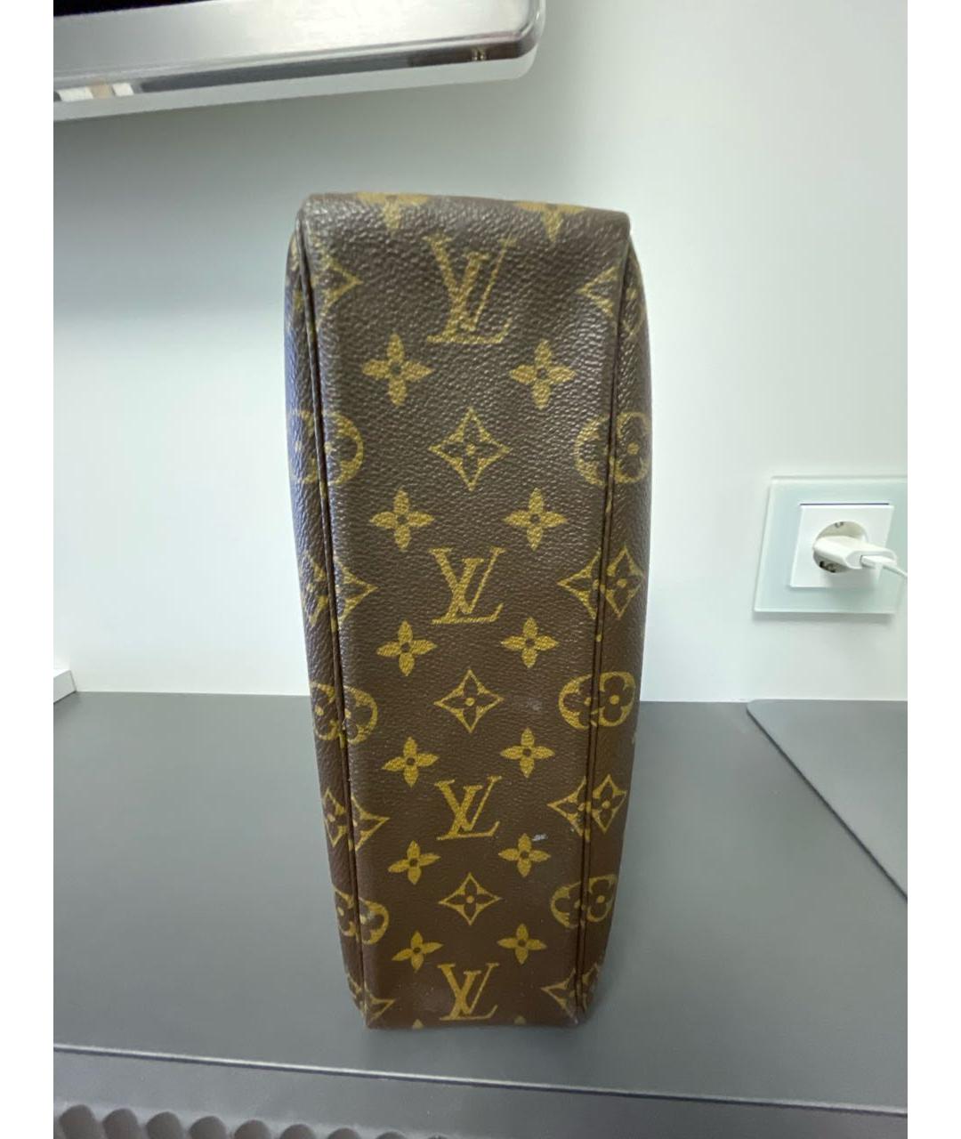 LOUIS VUITTON Коричневая косметичка, фото 4