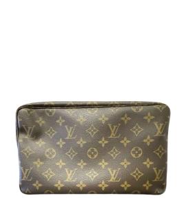 LOUIS VUITTON Косметичка
