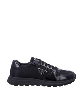 PRADA Низкие кроссовки / кеды