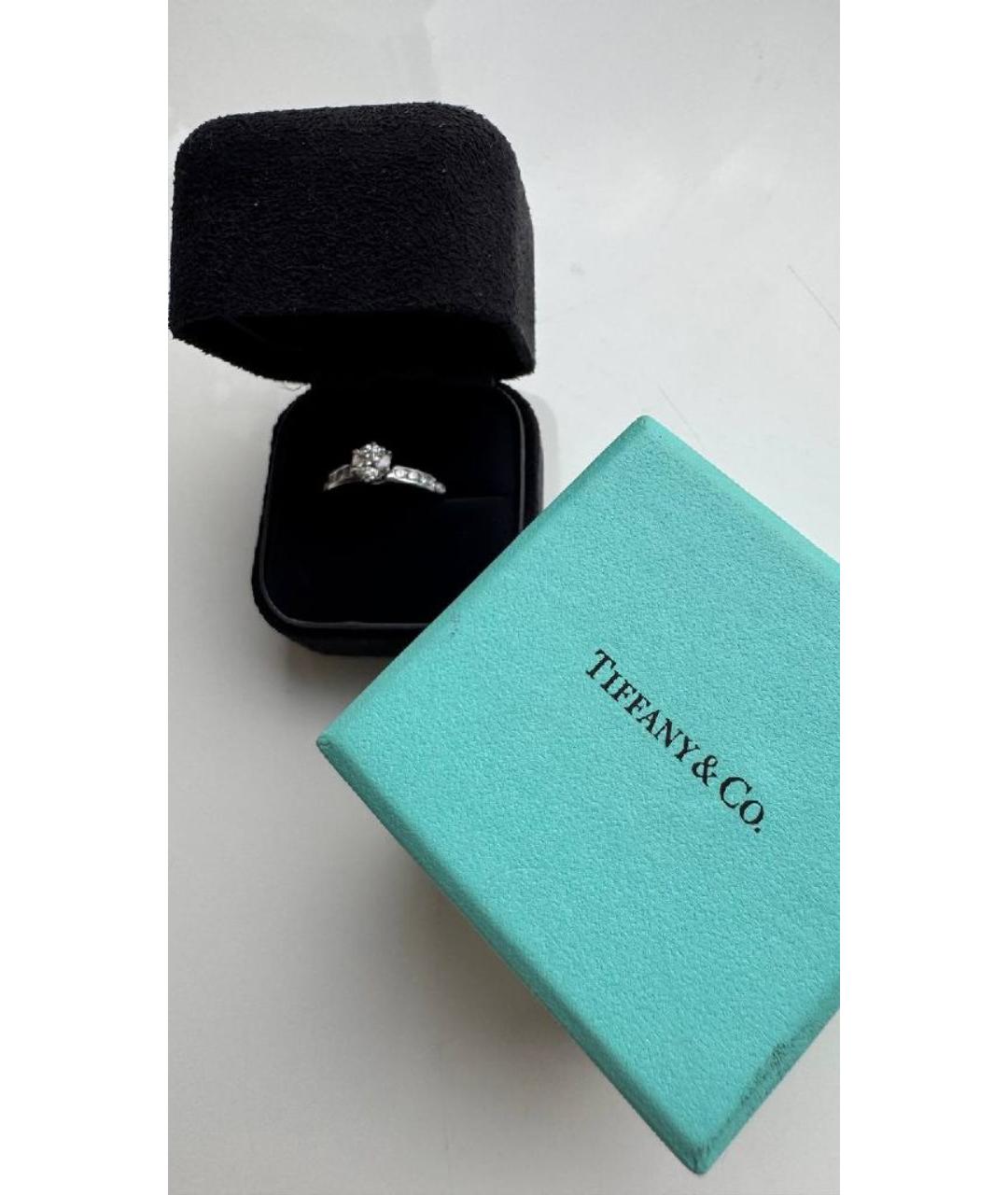 TIFFANY&CO Белое платиновое кольцо, фото 7