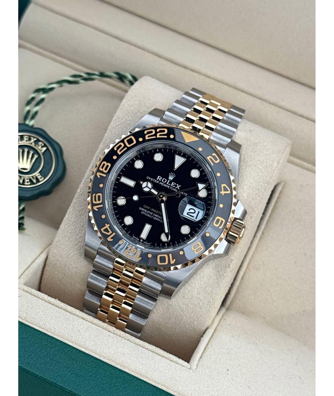 ROLEX Черные часы из желтого золота, фото 2