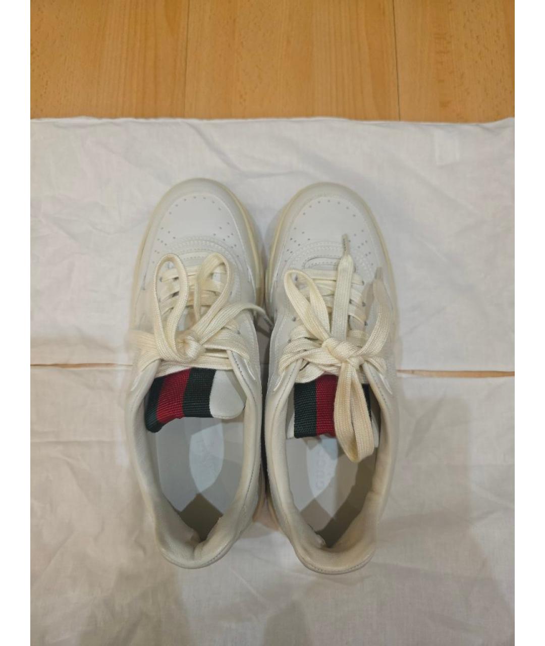 GUCCI Белые кожаные кроссовки, фото 3