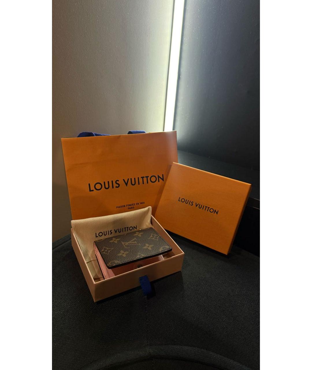 LOUIS VUITTON Коричневый кошелек, фото 7