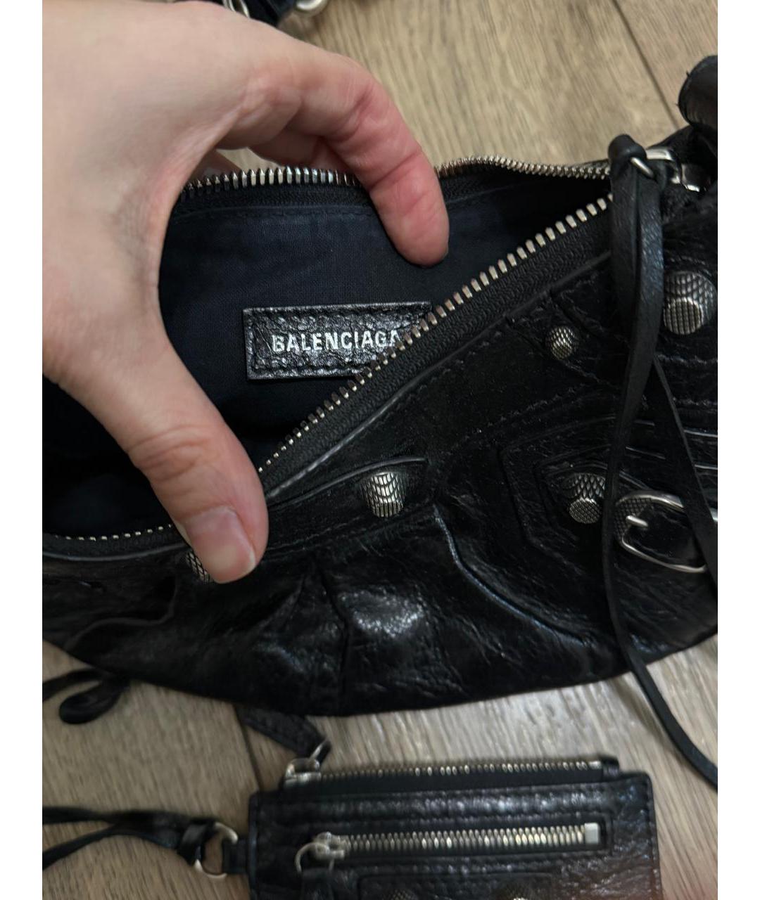 BALENCIAGA Черная кожаная сумка через плечо, фото 4