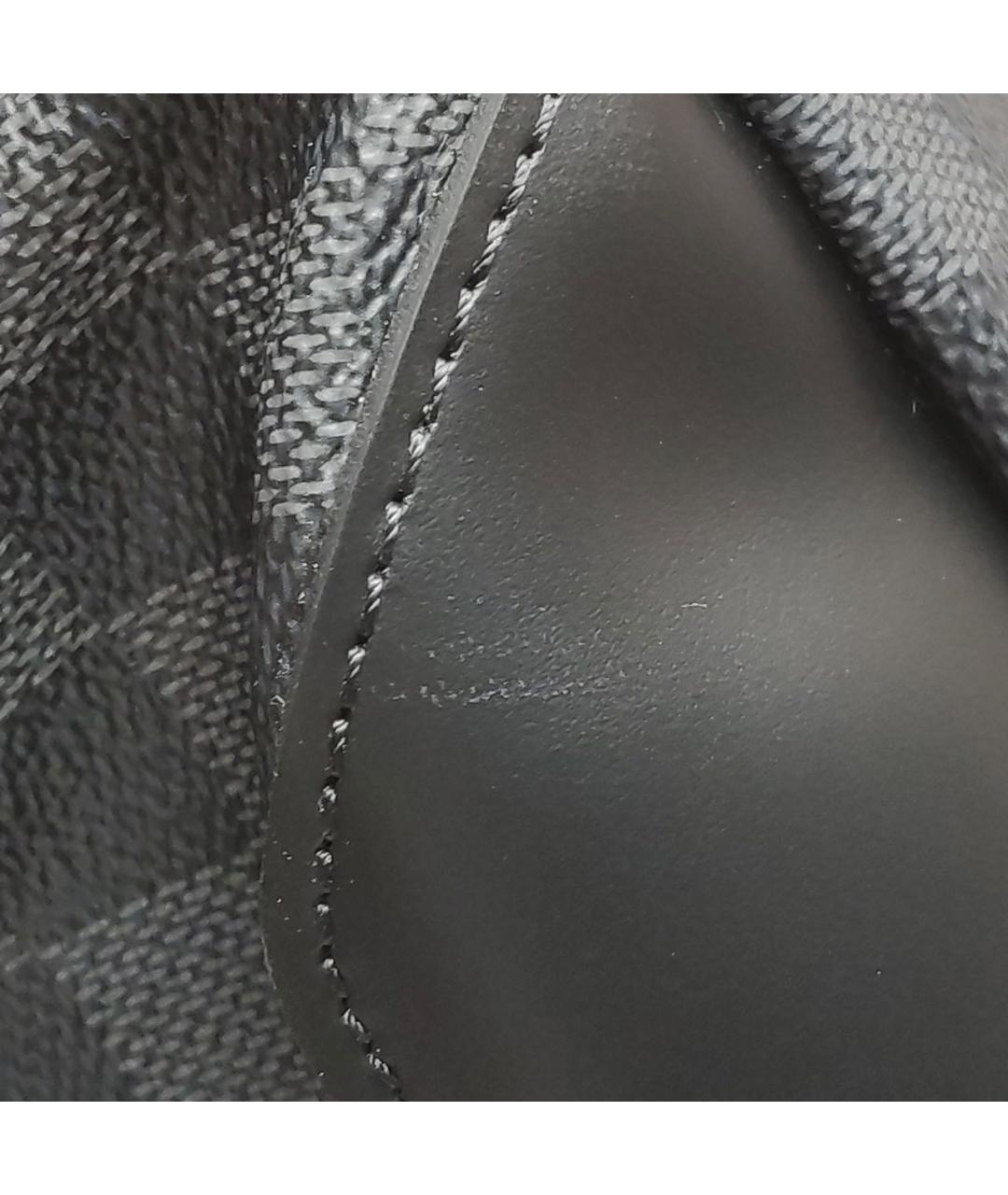 LOUIS VUITTON Черная кожаная сумка на плечо, фото 8