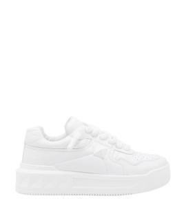 VALENTINO Низкие кроссовки / кеды